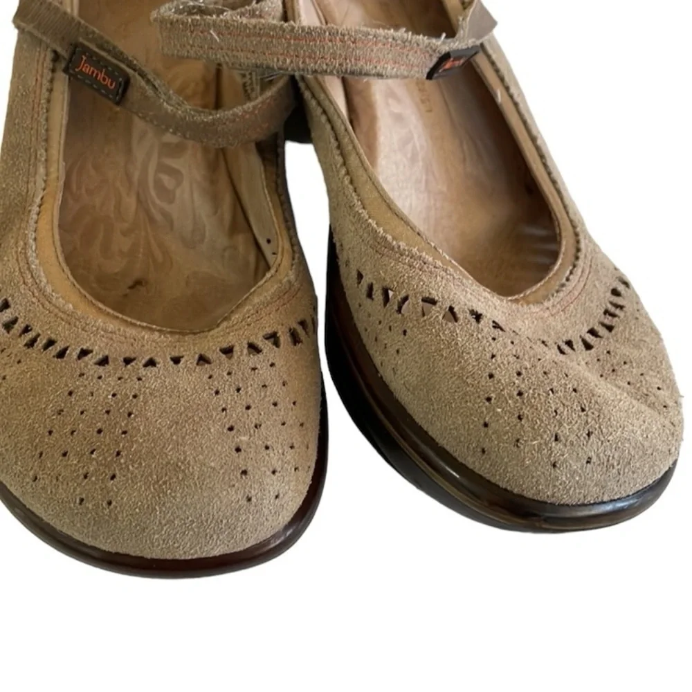 Jambu Lido Encore Beige Suede Mary Jane Sport Wedge Shoe Round Toe 7.5